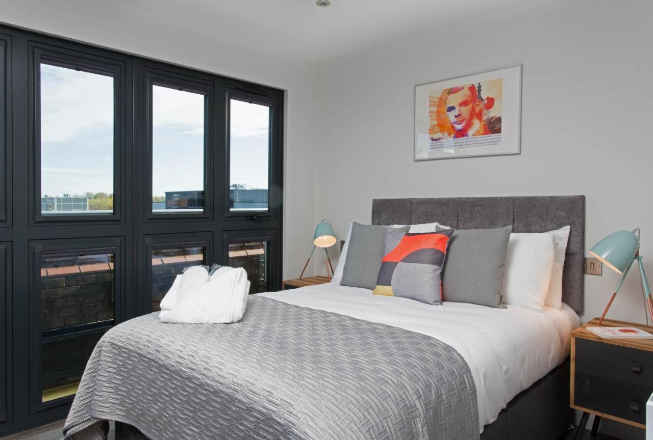 Cotels At 7Zero1 Serviced Apartments - Modern Apartments, Superfast Broadband, Free Parking, Centrally Located Milton Keynes Dış mekan fotoğraf